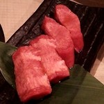 炭火焼肉たむら - タン