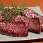 和音 - 新鮮な鹿肉、塩コショウだけで何たる美味