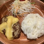 びっくりドンキー - 料理写真:チーズディッシュランチ（小ライス）1,240円