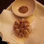 九州の地魚料理 侍 - いつも２つ頼んでしまう。ばくだん、とゆうメニュー。