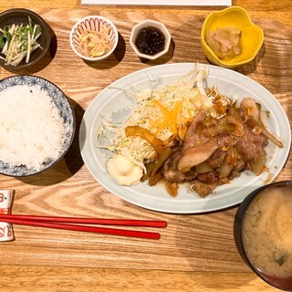 西荻 もがめ食堂_1