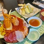 塚本鮮魚店 - 極上海鮮丼と天ぷらセット