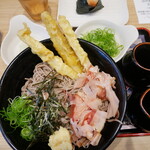 資さんうどん - 料理写真: