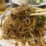 ひろしま丸かじり 中ちゃん - ✅ウニクレソン(ハーフ)¥1.500
✅ユッケ風ステーキ(ハーフ)¥1.600
✅焼きそば¥1.000
　※後会計〜キャッシュレス決済可能