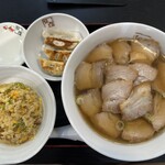 喜多方ラーメン 坂内 - 料理写真: