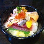 魚丼 - 料理写真:プレミアム丼