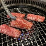 黒毛和牛焼肉八六 一頭牛 難波法善寺店 - 