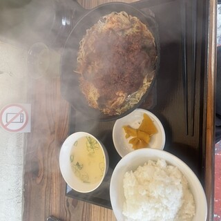 肉食堂 最後にカツ。_1