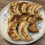 開楽 - ジャンボ餃子（1人前3個）