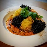 Chinese Dining 杏花楼 - 鶏絲麺