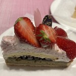 ラ・メゾン アンソレイユターブル パティスリー - 料理写真:桜抹茶のタルト