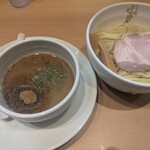 らぁ麺 はやし田 - 料理写真: