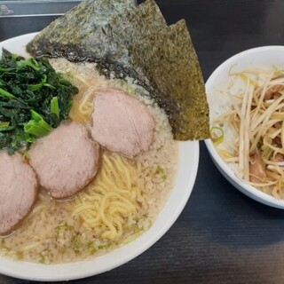ラーメンショップ - 料理写真: