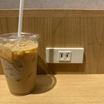 BECK'S COFFEE SHOP - ドリンク写真:■アイスロイヤルミルクティーS¥500