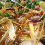 長町ラーメン - トッピングネギ辛味有り
      コマ切れチャーシューと三種ネギがわかりますかね^ - ^