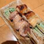 四ッ谷 今井屋本店 - もも、むねと皮の抱き身