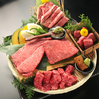 佐賀牛や宮崎牛など、国内有力産地の国産牛が気軽に楽しめる！
