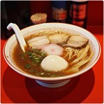 まるあ中華そば - 料理写真:中華そば 930円 味玉子 150円
