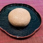 セブンイレブン - 桜まんじゅう…柔らかい皮です(｡•◡•｡)ﾉ