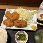 とん㐂 - 料理写真:ヒレカツとコロッケ定食