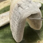なが餅 笹井屋 - なが餅はペタンとしなだれる柔らかさ