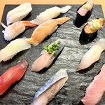 海天丸 - 料理写真:イチオシ12貫