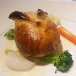 Kaeriyama - メイン「真鯛のパイ包み焼き」