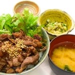 Nomidokoro Igubee - ランチ限定  松阪牛の焼き肉丼