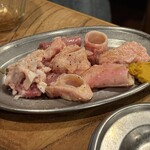 ホルモンまさる  - 