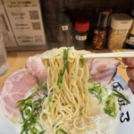 鶏そば綴る - 
