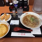 餃子の王将 - 料理写真: