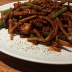 四川厨房 美 - Bランチ・豚肉細切と舞茸の山椒炒め
