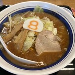 ８番らーめん - 料理写真: