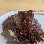 岩崎屋 - 中太の平打ち麺♪