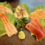 炭火串焼き 海鮮料理 燦々 - 