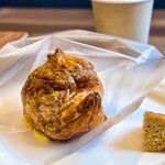 シェ・アオタニ - 