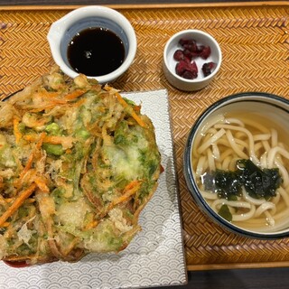 つきじ飛賀屋_0