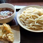 武蔵野うどん 竹國 - 料理写真:肉汁うどん