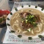 沖縄そば専門店 まるち - 料理写真: