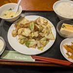 친탄탄 카이힌 마쿠하리 에키마에점 - 