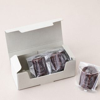 カヌレエクレームグラッセ カヌレとアイス_0