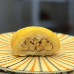 サロン・ド・ロワイヤル - 美しい断面