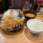 とんかつ かつ壱 - ロースかつランチ 1,350円