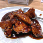 酒呑中華コテツ - 肉だけ黒酢豚（880円）
