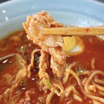 旭川ラーメン - 豚肉も入っていました（＾ω＾）