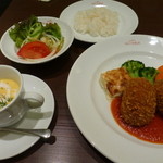 文化洋食店 - カニクリームコロッケ＠1,242+スープセット＠540