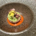 肉割烹 鋒 - 春のユッケ、ホタルイカとクスクス