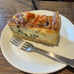 MONZ CAFE - 