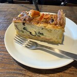 MONZ CAFE - 