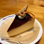 オヤツハイツ - バスクチーズケーキ（４８０円）
